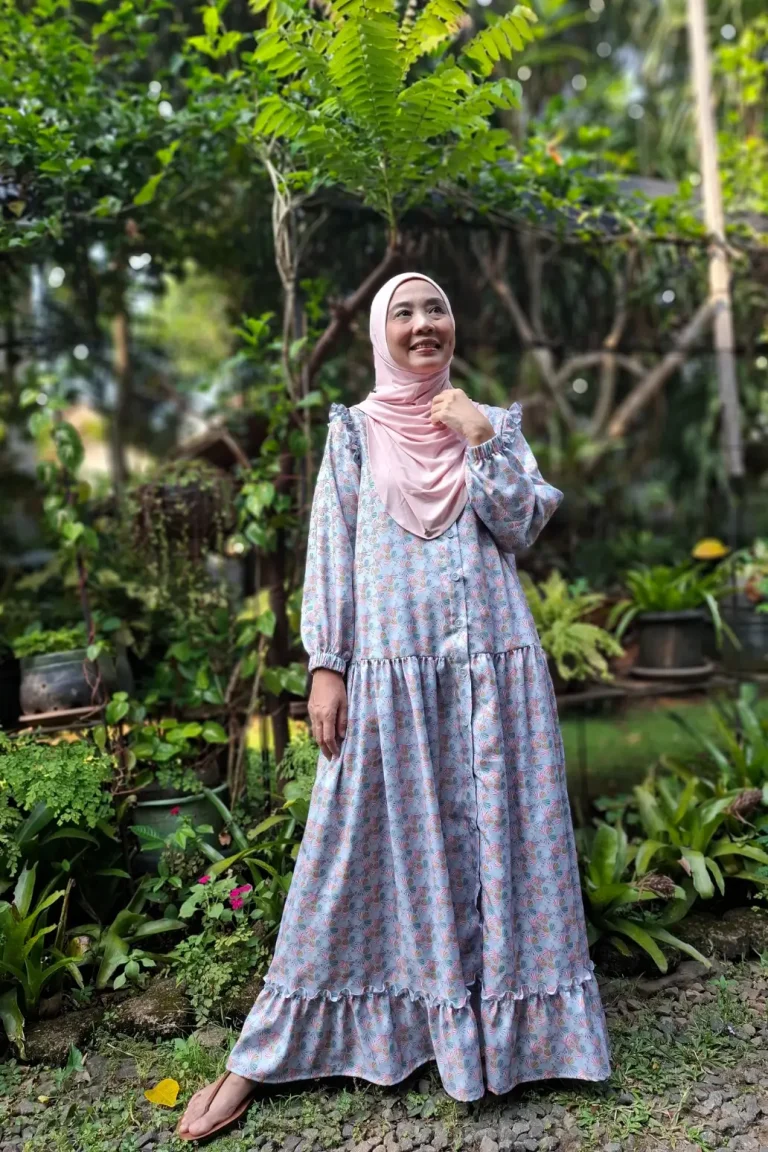 aletta - blue_cyan model 1